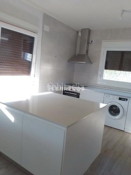 Foto ccd7051a-a171-480d-9180-fcae722c8ed3. Xalet amb calefacció aparcament a Ocón