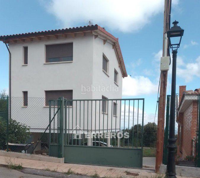 Foto d7b4d8f7-378d-420c-bc02-f750712a6d6e. Xalet amb calefacció aparcament a Ocón