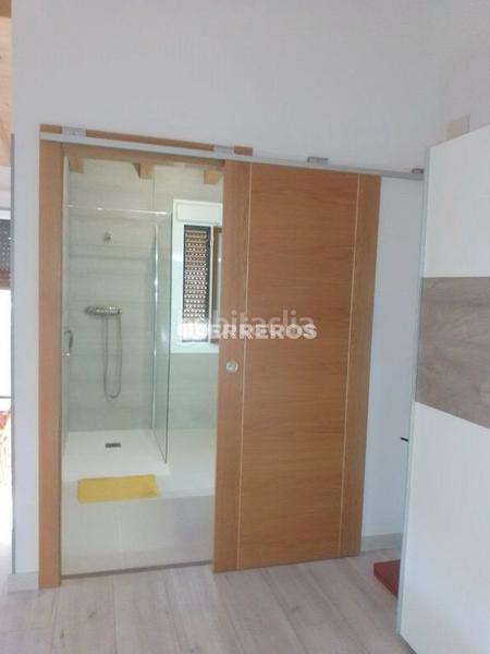 Foto d8580e33-5afb-41a5-bfa7-81a842f50fdf. Xalet amb calefacció aparcament a Ocón