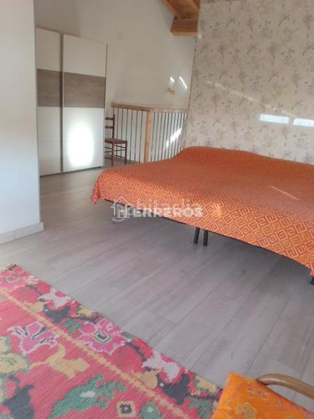 Foto dc1856f3-fd12-4257-96c8-d39717da742c. Xalet amb calefacció aparcament a Ocón