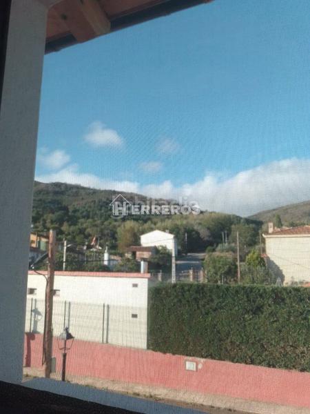 Foto ee07ae95-803e-4093-95bf-7304e40cead8. Xalet amb calefacció aparcament a Ocón