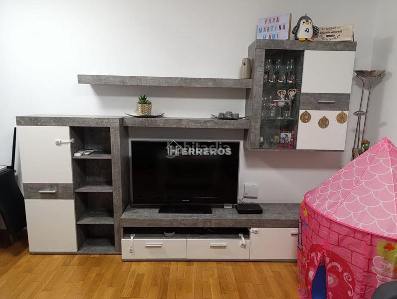 Foto 69feb126-ad93-43e4-a83f-3d3f75434af4. Pis amb calefacció aparcament piscina a Universidad Logroño