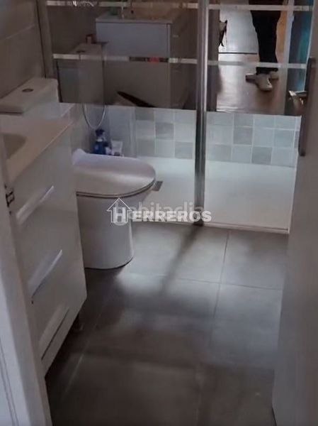 Foto 104c8098-20f4-4da5-8c31-7fad2eaed41b. Apartament amb calefacció a Albelda de Iregua