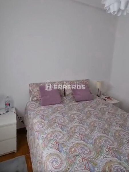 Foto 38dbb788-c537-4f80-982c-0f98adf27347. Apartament amb calefacció a Albelda de Iregua