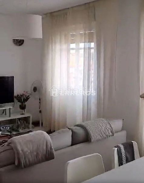 Foto 7f41bd43-7f04-4aac-b751-47c85a80e5e1. Apartament amb calefacció a Albelda de Iregua