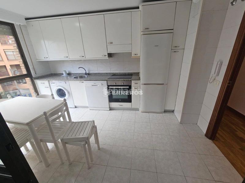 Foto 58627c10-e8a5-48b9-a723-a9114850e0a7. Appartement avec chauffage parking dans Juzgados Logroño