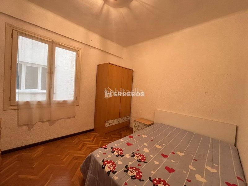 Foto 5b845175-7604-4d66-aa8d-39dce24b1a7f. Pis amb calefacció a Gran Via Logroño