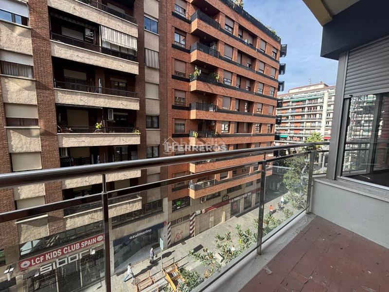 Foto 61ea38ff-01df-41f7-a137-7fcaac04fb4d. Pis amb calefacció a Gran Via Logroño