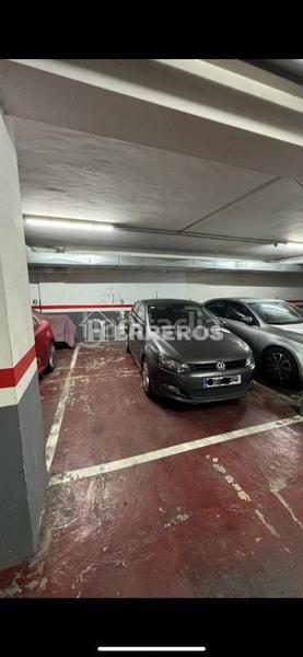 Foto 9428f148-36b6-4563-84ea-40b417a3e3f4. Parking voiture dans Residencia Logroño