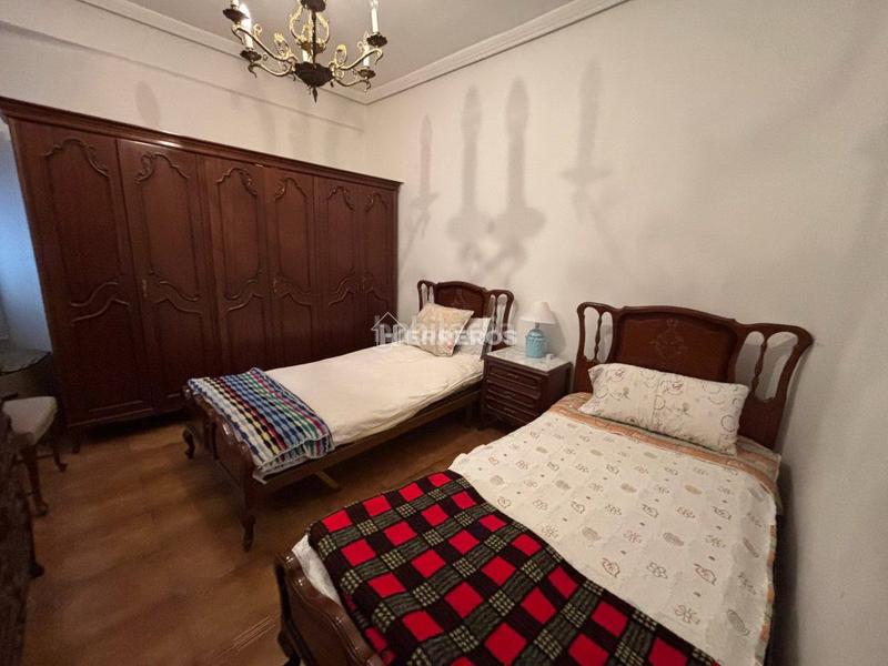 Foto 04ac9a21-8bb4-46cc-9af9-991376e5b662. Pis amb calefacció a Residencia Logroño