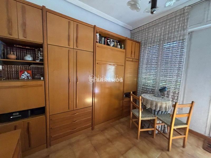 Foto 54740d9c-61f2-48e7-a35b-a6ccf02d35db. Pis amb calefacció a Residencia Logroño