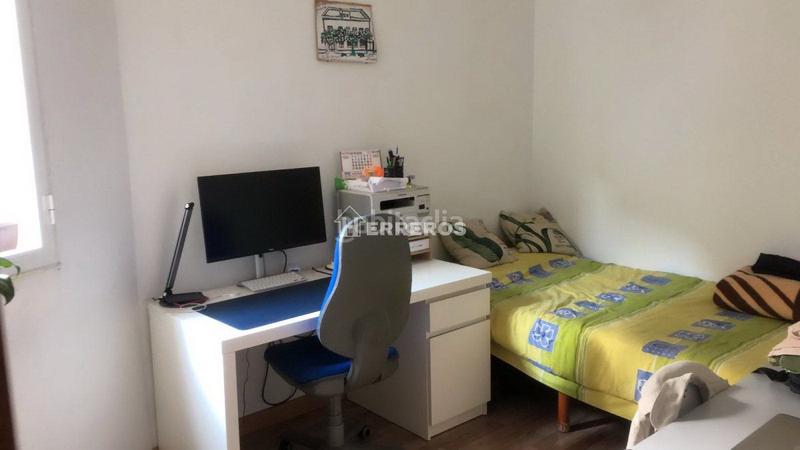 Foto 862debd7-77c7-4878-b5be-c6a362c64040. Apartment with heating in Oeste Logroño