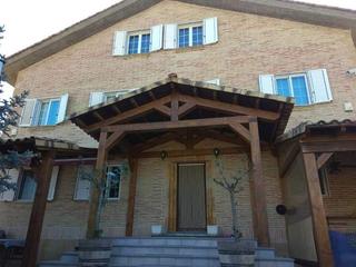 Chalet  Eliseo pinedo. Chalet en venta en avda. madrid, 4 dormitorios.