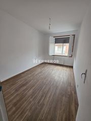 Apartament  La campa. Apartamento en venta en oeste, 2 dormitorios.