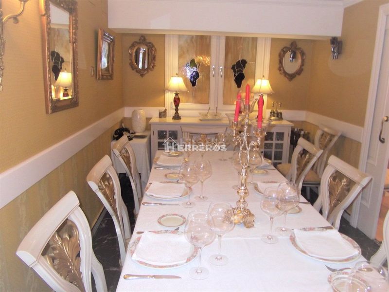 Foto 430cc6da-f983-4b90-923c-80d2e85b9a60. Local comercial a Jesuitas Logroño