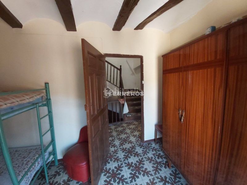 Foto 4bae36ad-181f-4382-97bd-eaf8c2c95926. Casa adossada amb calefacció a Moreda de Álava / Moreda Araba