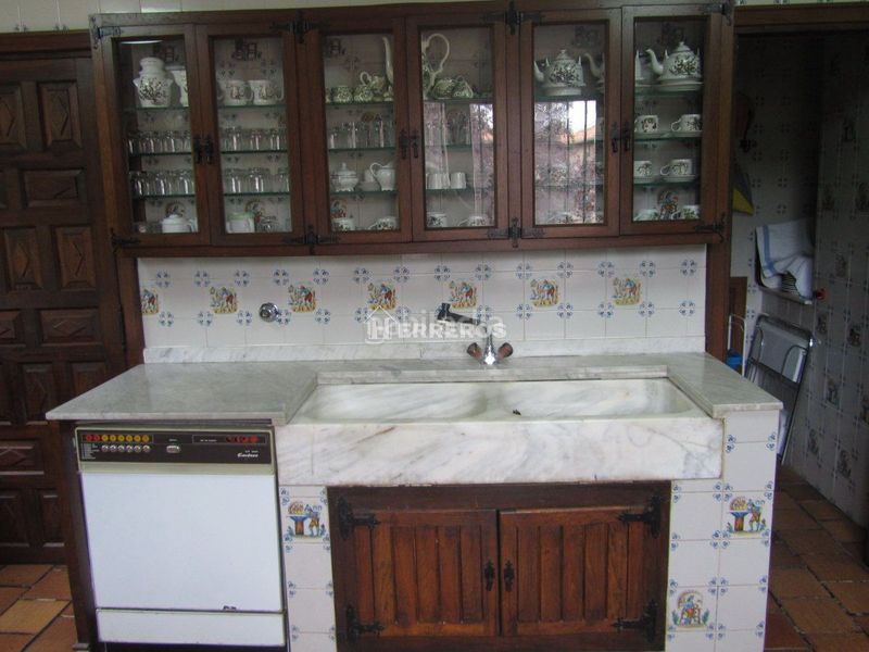 Foto 9bcd0736-22f9-4532-b4e2-fbd6ae01e840. Casa amb calefacció aparcament a Ortigosa de Cameros