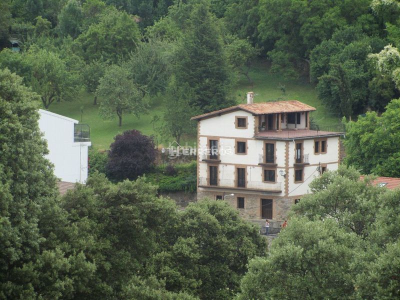 Foto be75b4ca-9c1f-434b-81d8-9b060553ce97. Casa amb calefacció aparcament a Ortigosa de Cameros