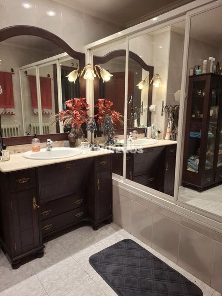 Foto aab9b1ae-412a-4c8a-823f-817998d1d488. Flat with heating in Oeste Logroño