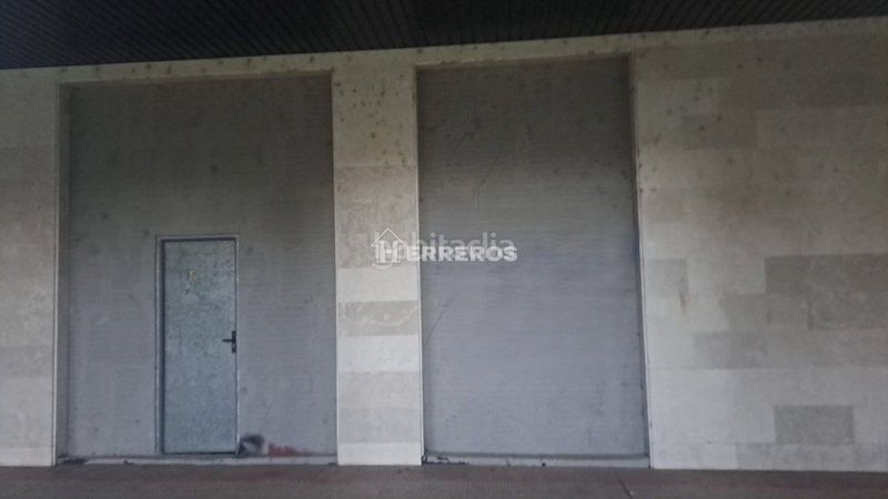 Foto e893ace0-668b-4224-8079-6320802f90cd. Local comercial a Los Lirios Logroño