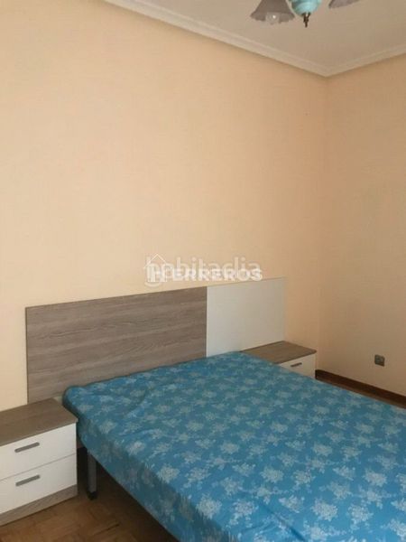 Foto 34e93885-276f-4b83-835f-807110cb1b1f. Flat with heating in Juzgados Logroño