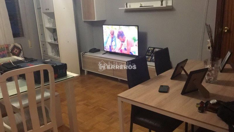 Foto 8735da79-565f-4d84-a066-91c010df5fa8. Flat with heating in Juzgados Logroño