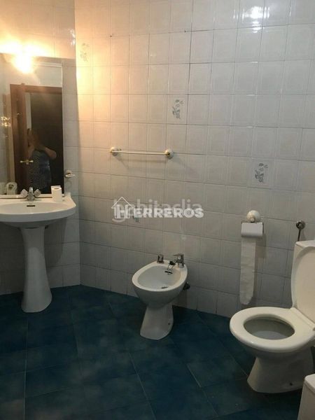 Foto e2ccb166-f1a7-4558-aab3-39f1244220e9. Flat with heating in Juzgados Logroño