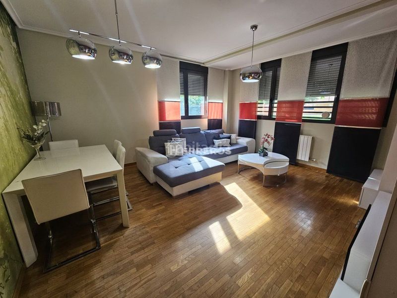 Foto f10366e1-ff3f-4364-be5b-e3587439c58d. Planta baixa amb calefacció aparcament piscina a Logroño