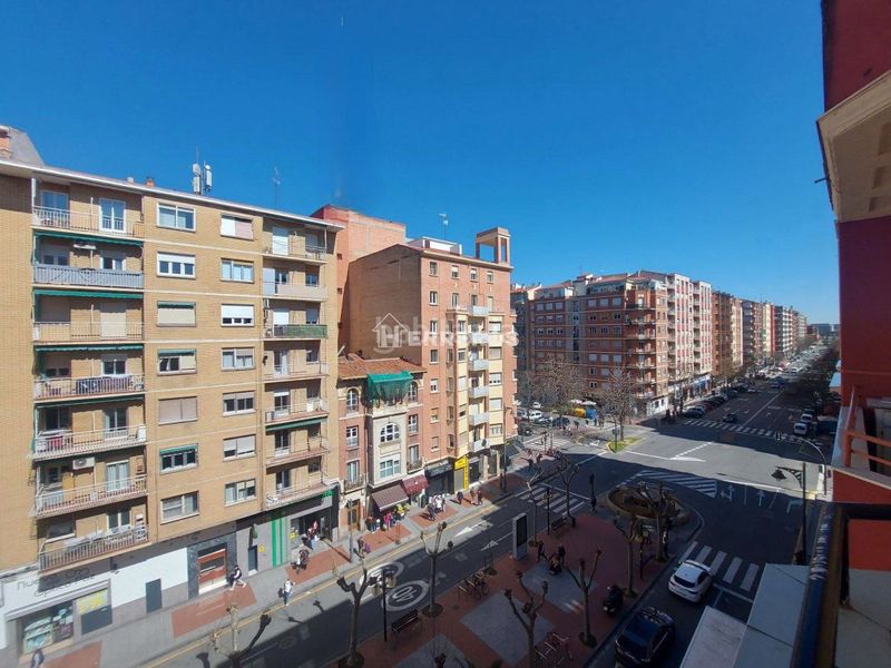 Foto 0a78bfb3-29a9-40be-9481-43cc965c756f. Pis amb calefacció a Residencia Logroño