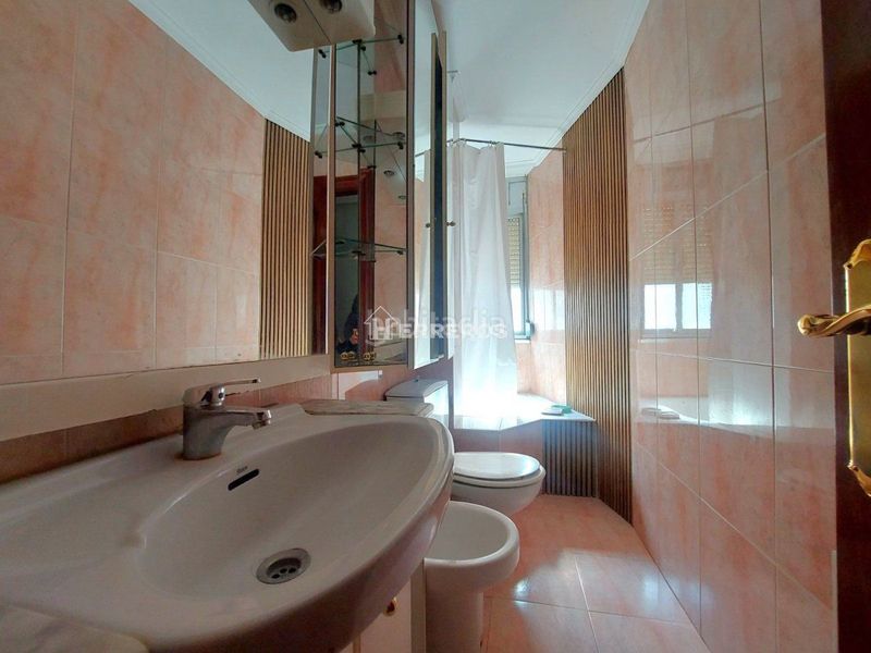 Foto 79e53ea8-1116-455c-baf8-646b17f53d49. Pis amb calefacció a Residencia Logroño