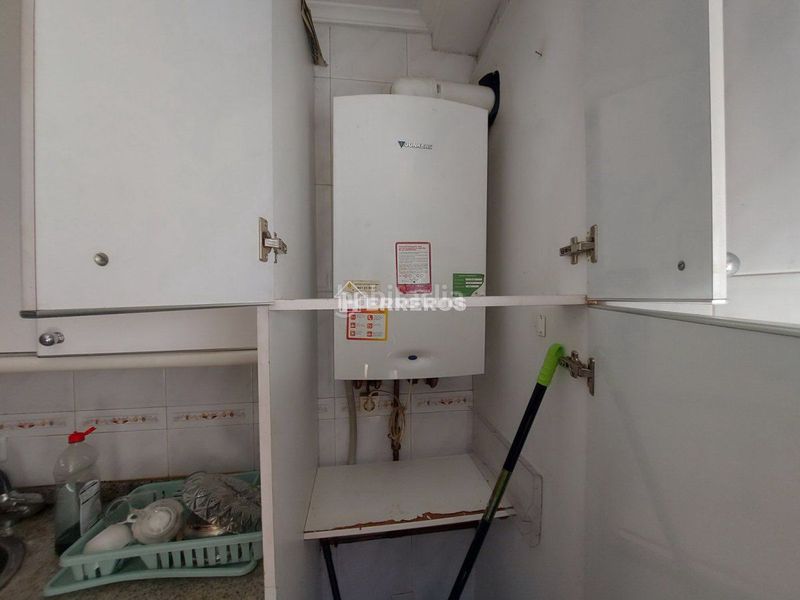 Foto daaa9724-005f-4763-83ed-2bd6fdc58217. Pis amb calefacció a Residencia Logroño