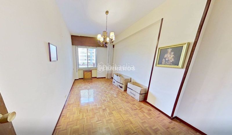 Foto be7469b8-af05-4ef0-9615-2292647b8dfc. Piso  en venta en solidaridad, 4 dormitorios. en Logroño
