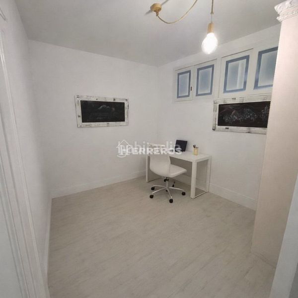 Foto b918fee2-ac52-4047-ae33-588a2c761dcb. Apartament amb calefacció a Casco Antiguo Logroño
