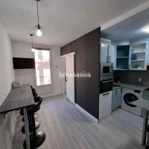 Foto f7f5bddf-cd16-4c6e-9847-e2a45828c288. Apartament amb calefacció a Casco Antiguo Logroño