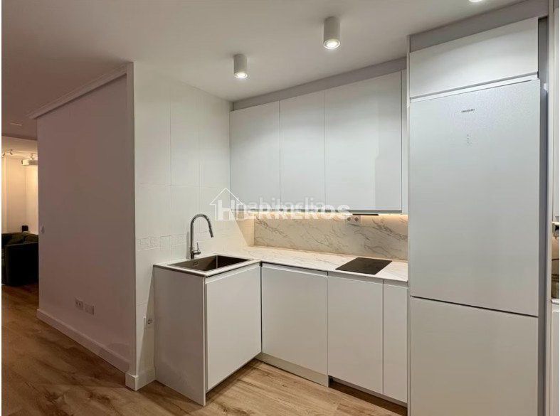 Foto 9c83e983-d176-44b7-a4b2-223ba3013922. Apartament amb calefacció a Casco Antiguo Logroño