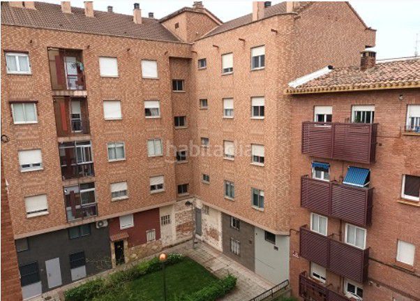 Foto ac2a5173-c0b6-427b-8285-b3cfecb2498d. Pis amb calefacció a La Estrella Logroño