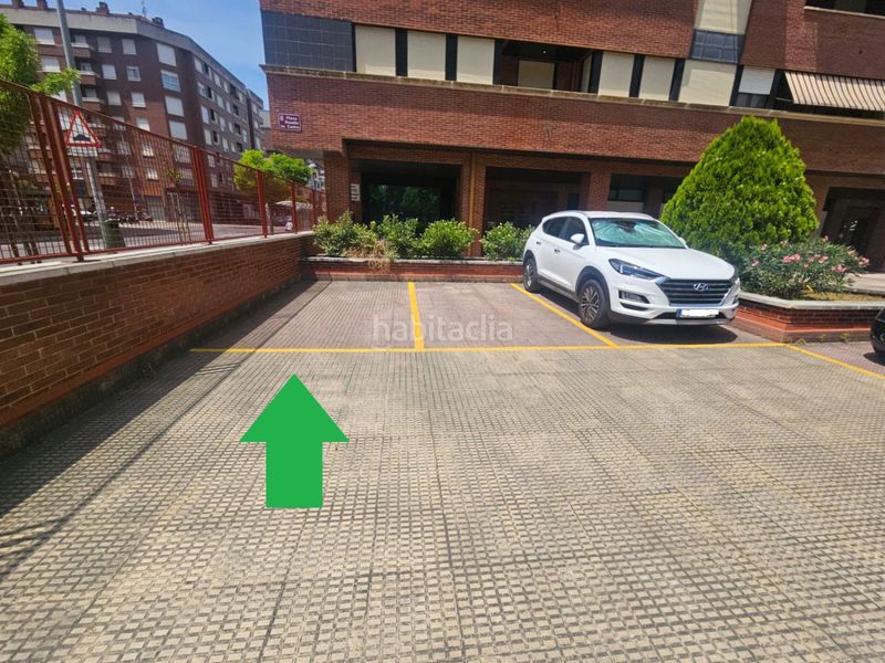 Foto b827abbf-0ea4-450e-a0d7-51600ec0fc81. Flat with heating parking in Cascajos - Piqueras Logroño