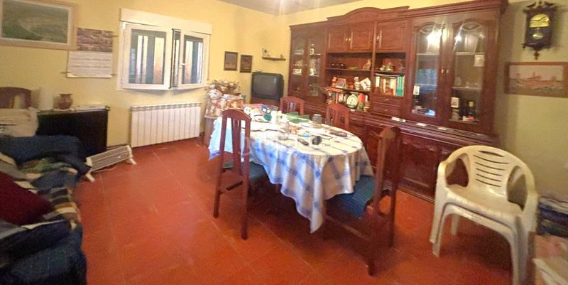 Foto 0a0e64dd-d5ed-45f8-b3c6-d835f65a07a8. Casa amb calefacció aparcament a Sojuela