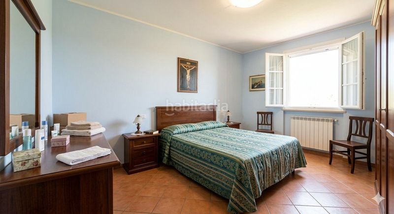 Foto d72d6864-a451-4e57-9102-f5d00694a54e. Casa amb calefacció aparcament a Sojuela