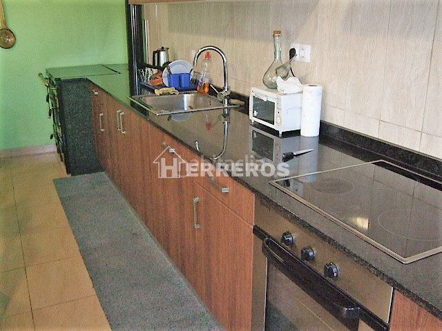 Foto 31bcbf91-9ab1-48b9-a6be-ce884d55ed4f. Local comercial a Alberite