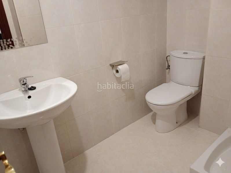 Foto d295036c-26bd-4ccd-98ba-40bca25fbc24. Apartament amb calefacció a Lardero