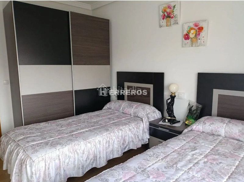 Foto 4042ebd1-6244-40a7-878b-d88b5bd797cd. Casa adossada amb calefacció aparcament a Alesanco