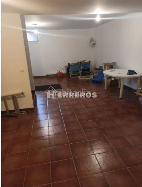 Foto 97f6aea0-7c82-4d8c-abb2-e1427c5051d3. Casa adossada amb calefacció aparcament a Alesanco