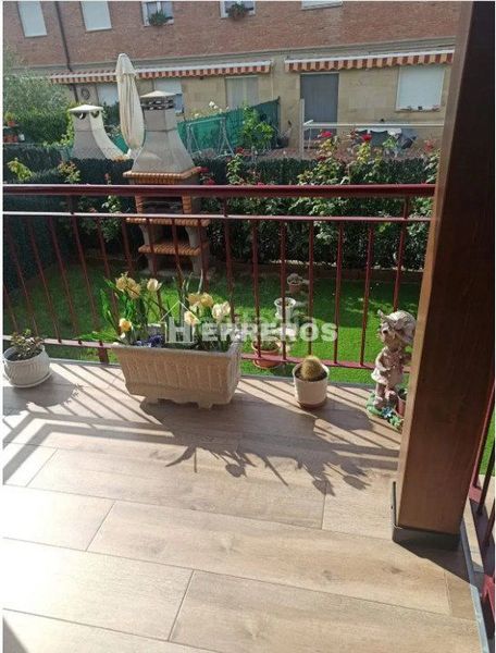 Foto a9ffb23f-5935-453b-b65e-2e89c636b893. Casa adossada amb calefacció aparcament a Alesanco