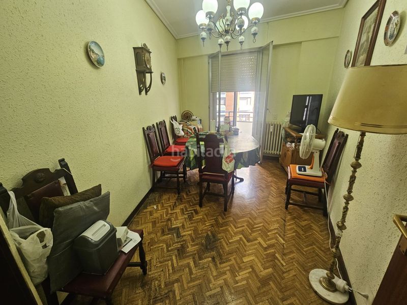 Foto d97320a7-f9e2-430e-8198-a600c05bacb4. Flat with heating in Oeste Logroño