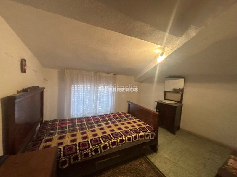 Foto fde74014-9db5-4633-844a-dd40b394f07e. Casa adossada amb calefacció a Alesanco