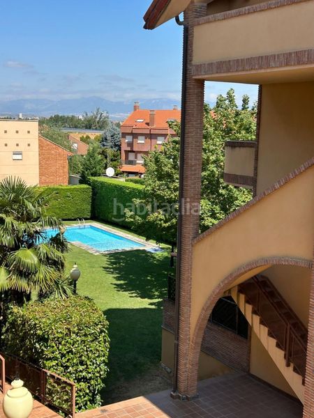 Foto 6da0ad6c-b723-4835-9470-3f1372372221. Dúplex amb calefacció aparcament piscina a Villamediana de Iregua