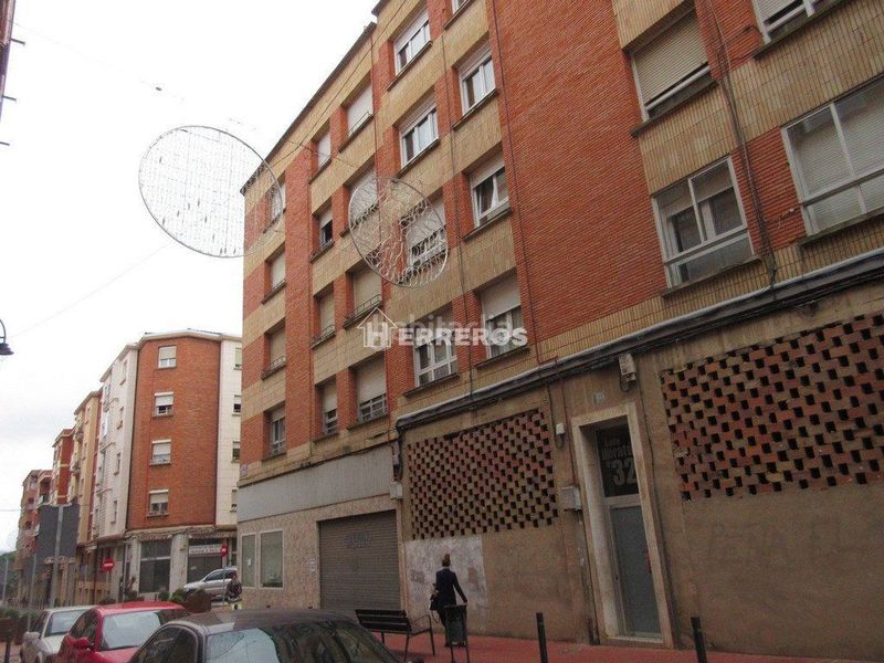 Foto 8d394a0d-39da-49da-b352-81bf94be3c79. Pis amb calefacció a Oeste Logroño