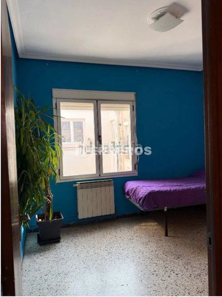 Foto bc7f6971-4072-497a-b366-6f9172a92ab3. Flat with heating in Oeste Logroño