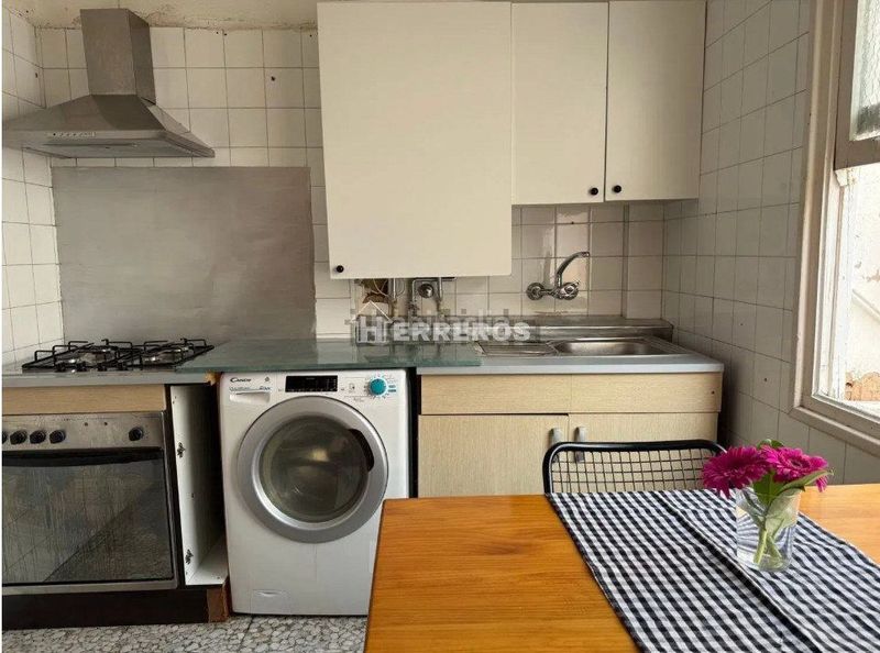 Foto dc25f8dc-be74-4878-82a0-e4fd21fa0966. Flat with heating in Oeste Logroño